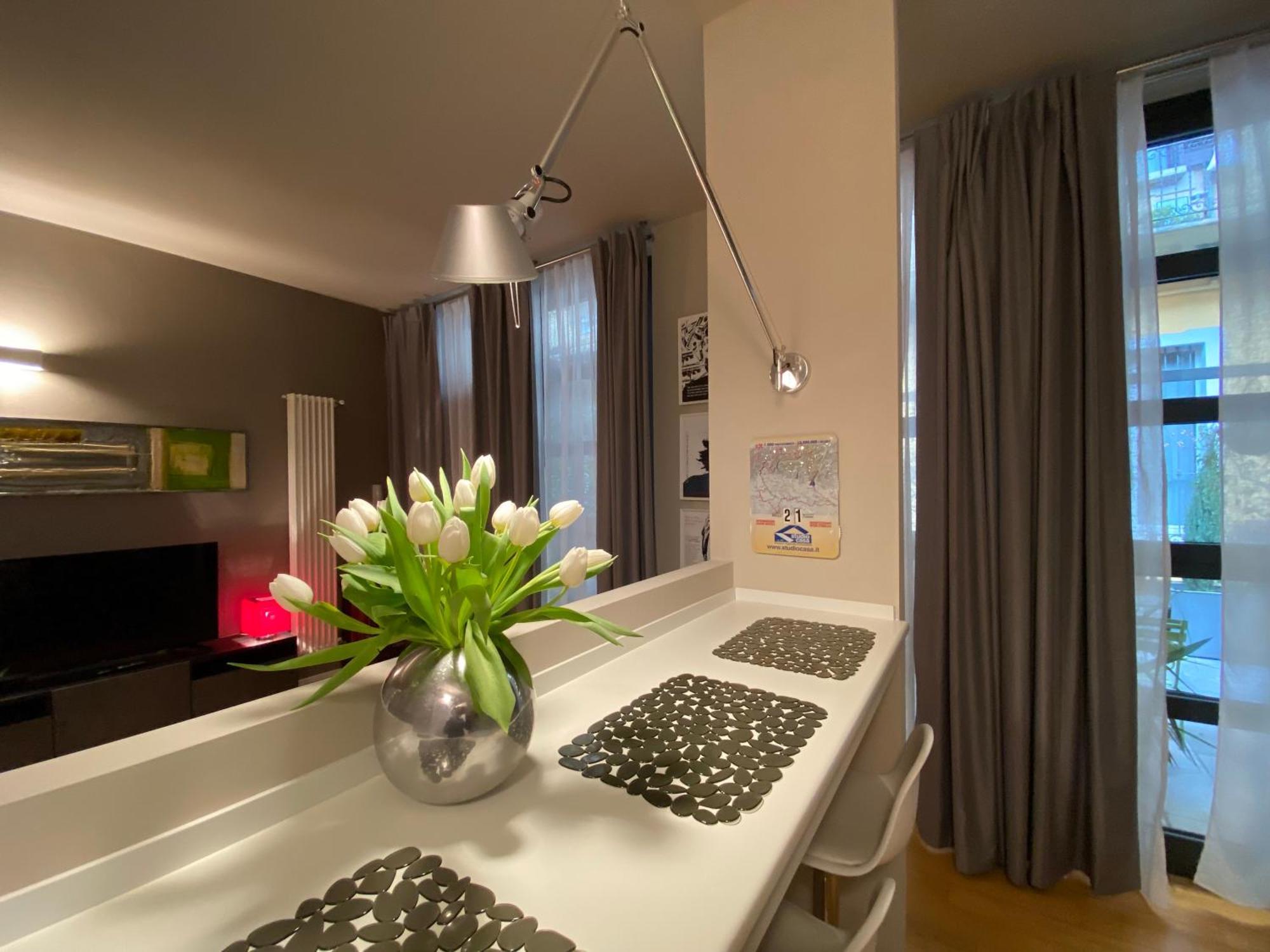Studio Navigli Lombardini 8 Milano Esterno foto